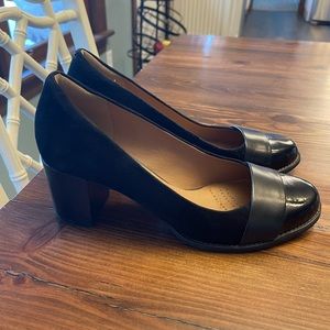 Clarks Artisan Black Suede Heels Size 9.5